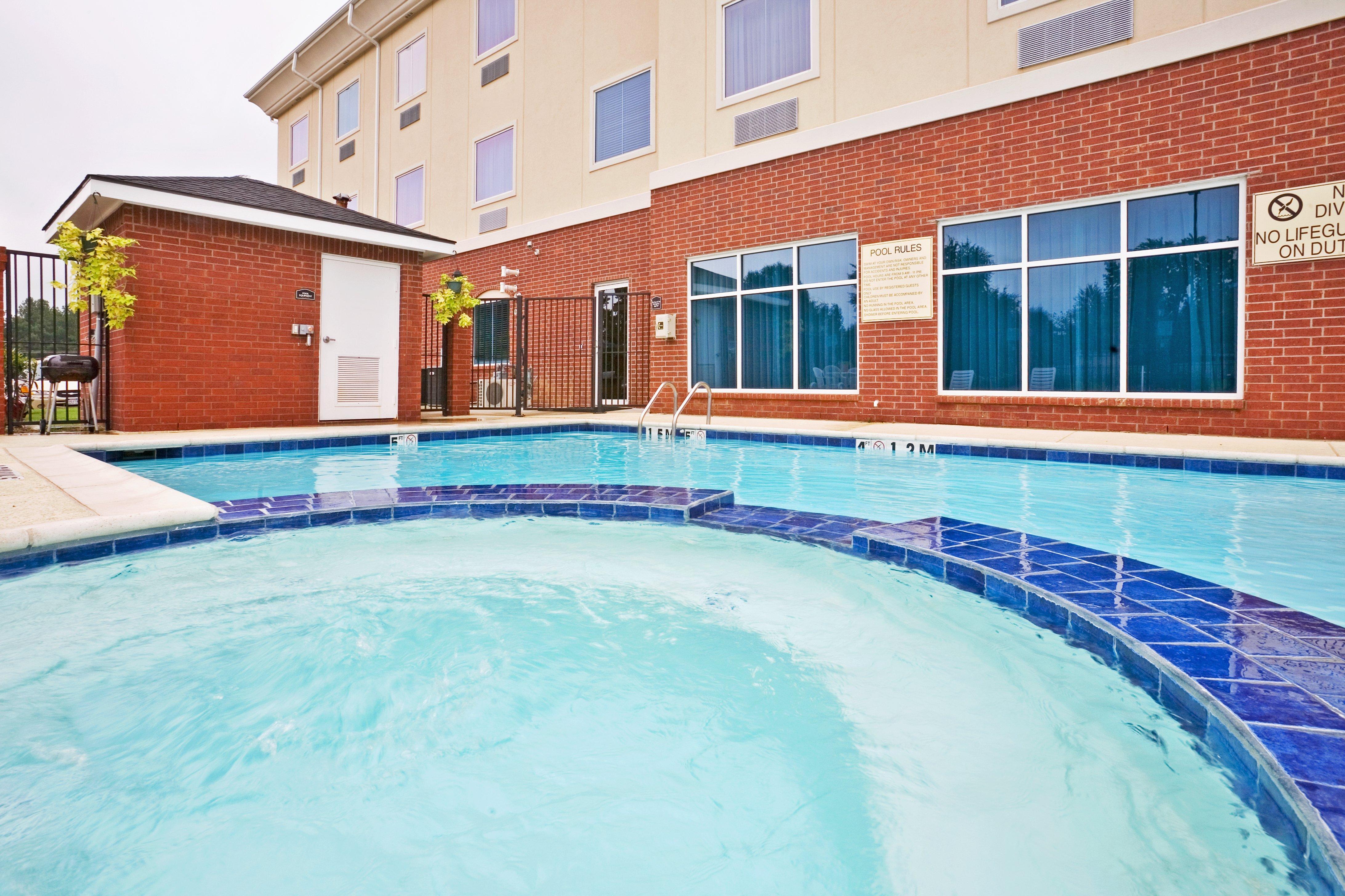 Holiday Inn Express Hotel & Suites New Boston By Ihg Zewnętrze zdjęcie